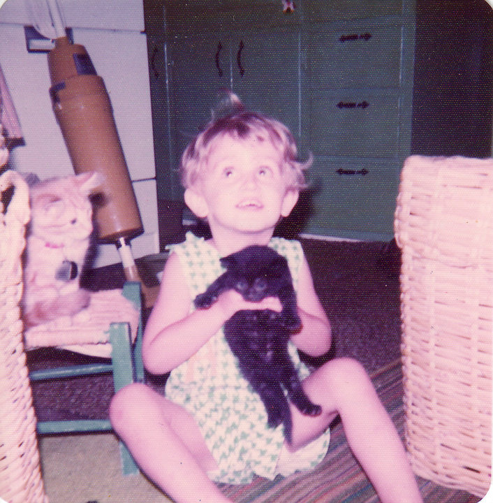 MOTHERHOOD / DAUGHTERHOOD