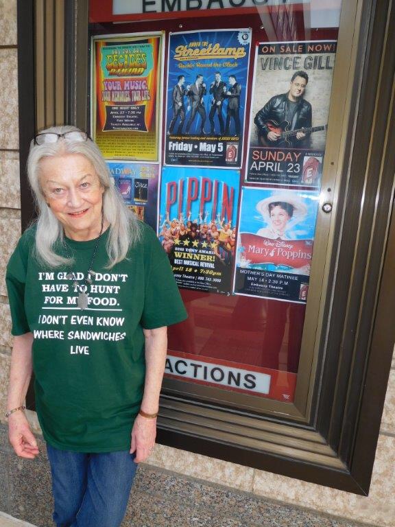 Quiet please. 2016.￼